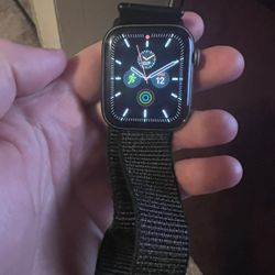 Apple Watch Series 4 