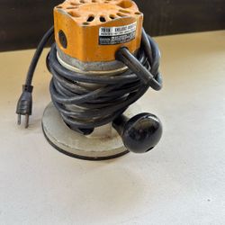 Black And Decker Router 7616