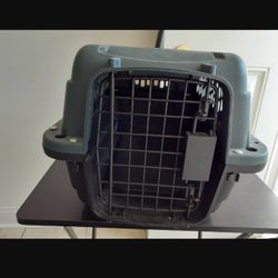 Pet Carrier/Pet Cage (small) - $15 (Fort Wayne)

