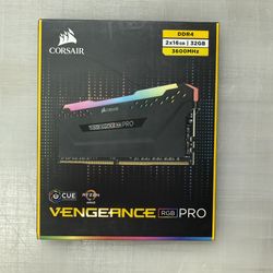 32Gb DDR4 Vengeance RGB Pro RAM