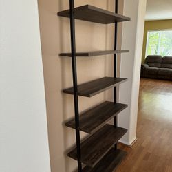 Mountable Wall Shelves