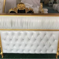 Luxury White & Gold Reception desk -Perfect For Salon, Spa or boutique