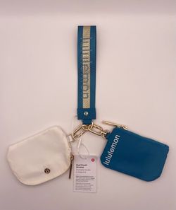 Lululemon Green Dual Pouch Wristlet Keychain - Brand New