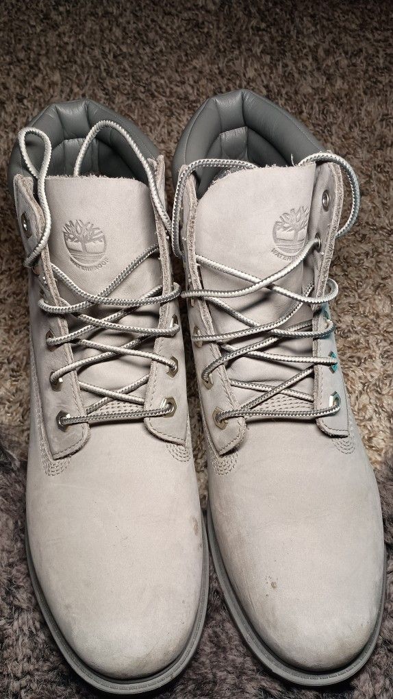Timberland grey boots size 8.5 Man's