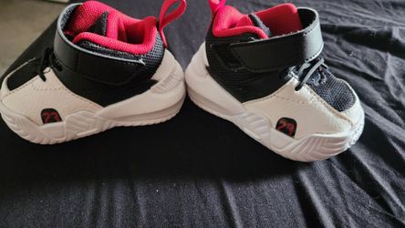 Infant shoes