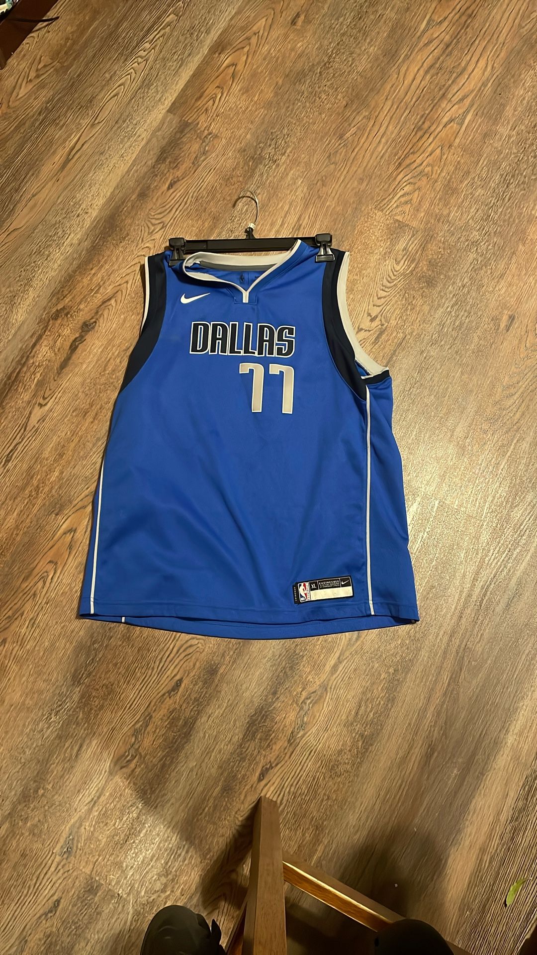 Luka Donćic Jersey