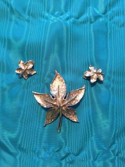 Silver Leaf Brooch and Clip Earring Set