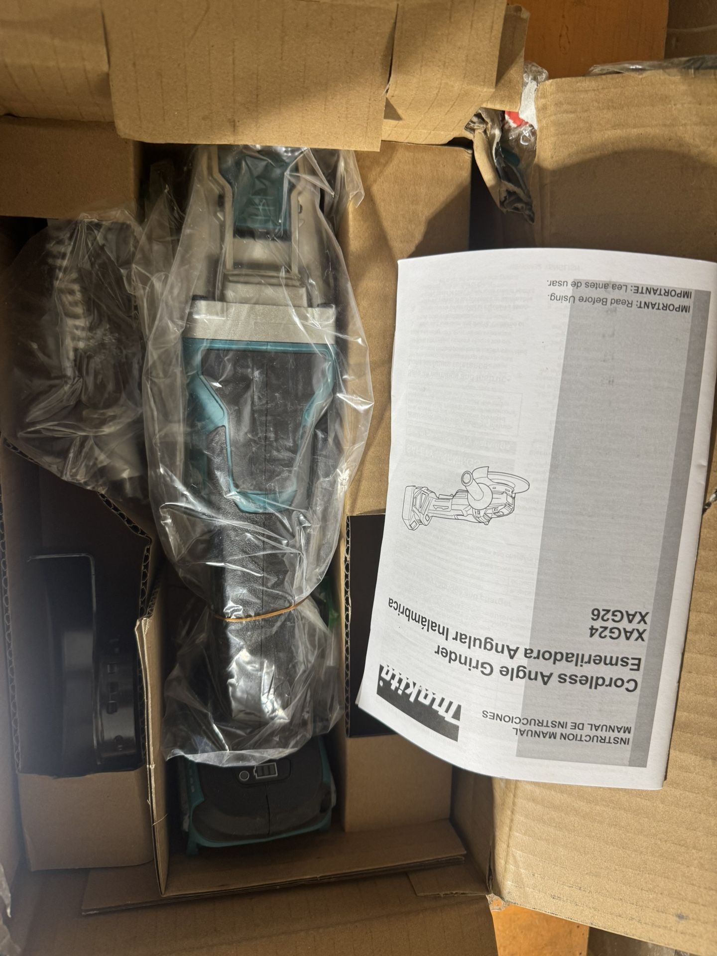 MAKITA BRUSHLESS XLOCK 4-1/2”/5” PADDLE SWITCH ANGLE GRINDER