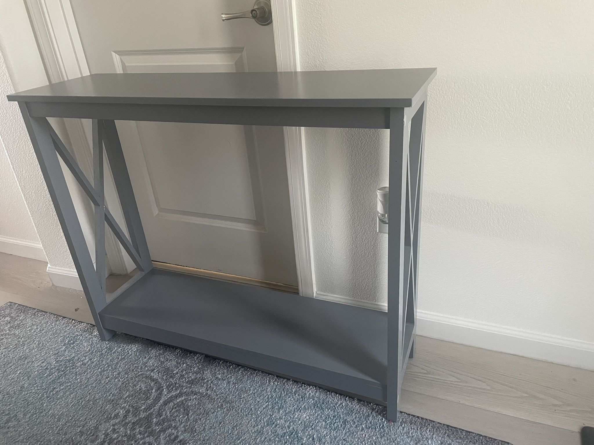 Entry Way Table