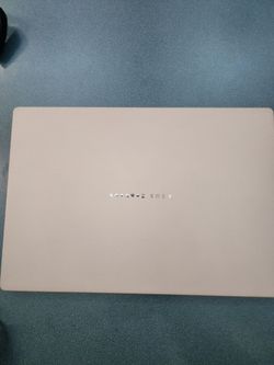 ASUS Zenbook Laptop