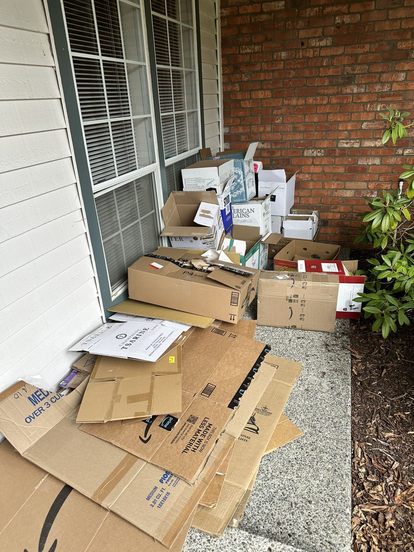 FREE FREE BOXES!