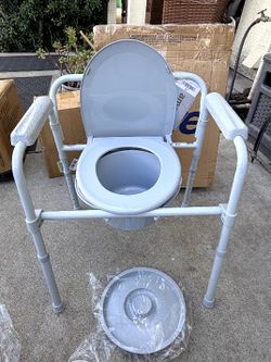 Drive Medical Comode Chair NEW in Box. $25
