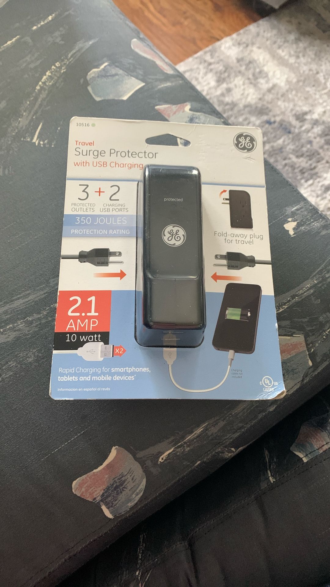 GE Travel Surge Protector With USB Charging