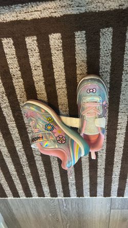 Girls Hello Kitty Light-Up Shoes
