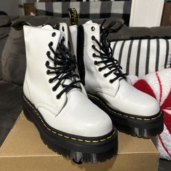 Dr Martens White Jadon Boots 6W