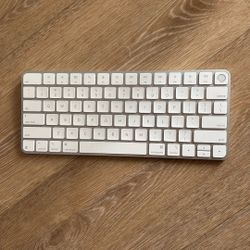 Apple Magic Keyboard Touch ID USB-C