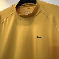 Vintage Nike Long Sleeve Shirt Men’s Size XL Dri Fit Live Strong Lance Armstrong 