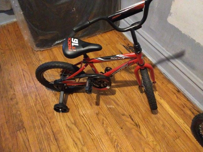 2 Kids Bikes For $40