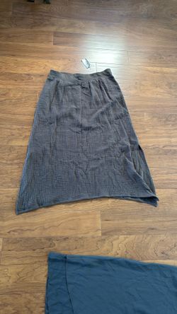 Women’s Skirt