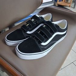 New Never Worn Vans Shoes 