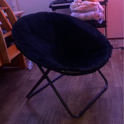 Folding Saucer Chair