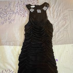 Black Dress Size 6-8 (M)