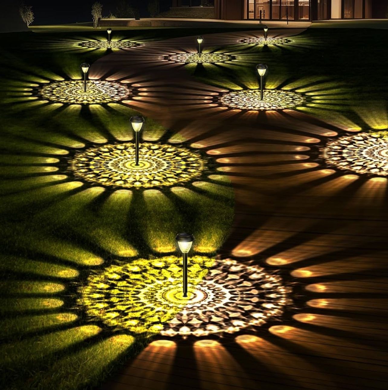 8 Pack Outdoor Lights Decorative(never Used)