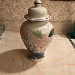 Floral Design Urn with Lid