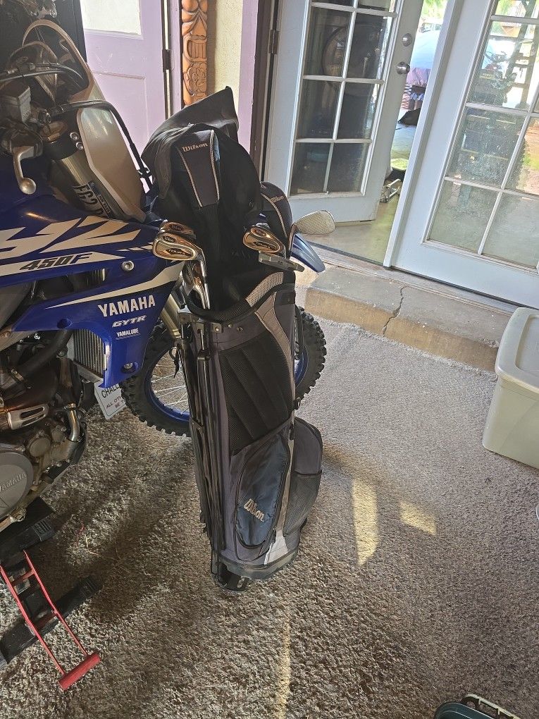 Golf clubs wilson tour