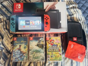 Nintendo switch bundle carrying case six games