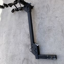 Thule 2 Toe Hitch 4 Bike Rack for Sale in Wichita KS OfferUp