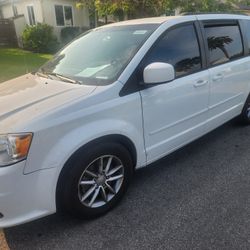 2014 Dodge Caravan/Grand Caravan