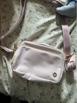 Lululemon bag