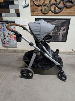 Graco Modes Nest2Grow Stroller