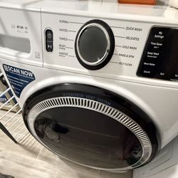 GE Electric 4.8 WiFi Front Load Washer