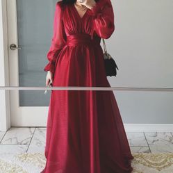 red prom dress