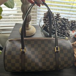 Authentic Louis Vuitton Papillon 30