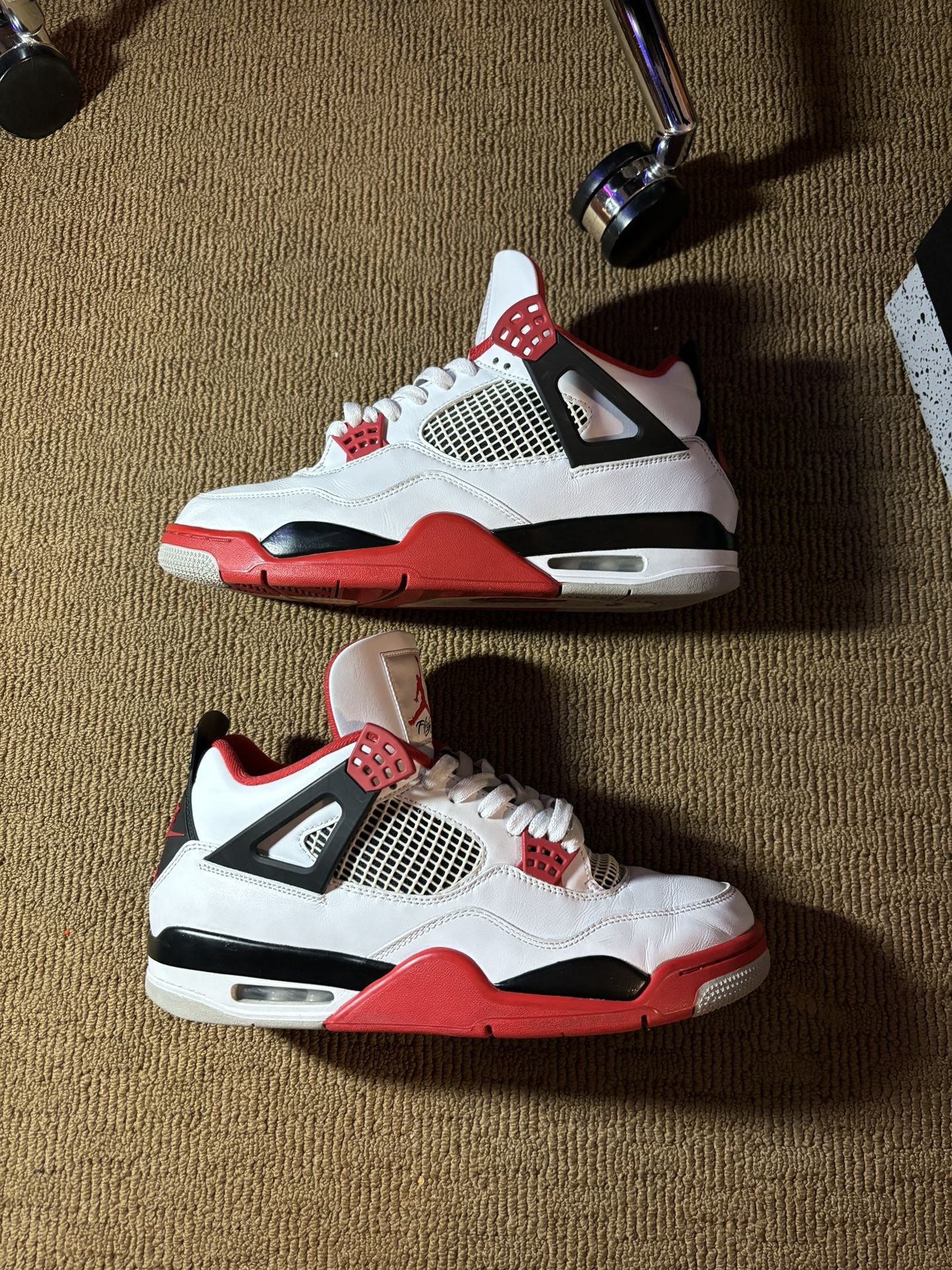 Jordan 4 Retro Fire Red 2020