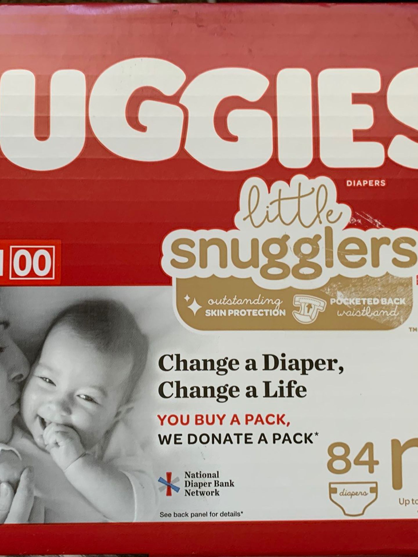 Huggies Newborn Diapers 85+  *New In Box*