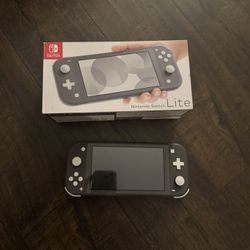 Nintendo Switch Lite