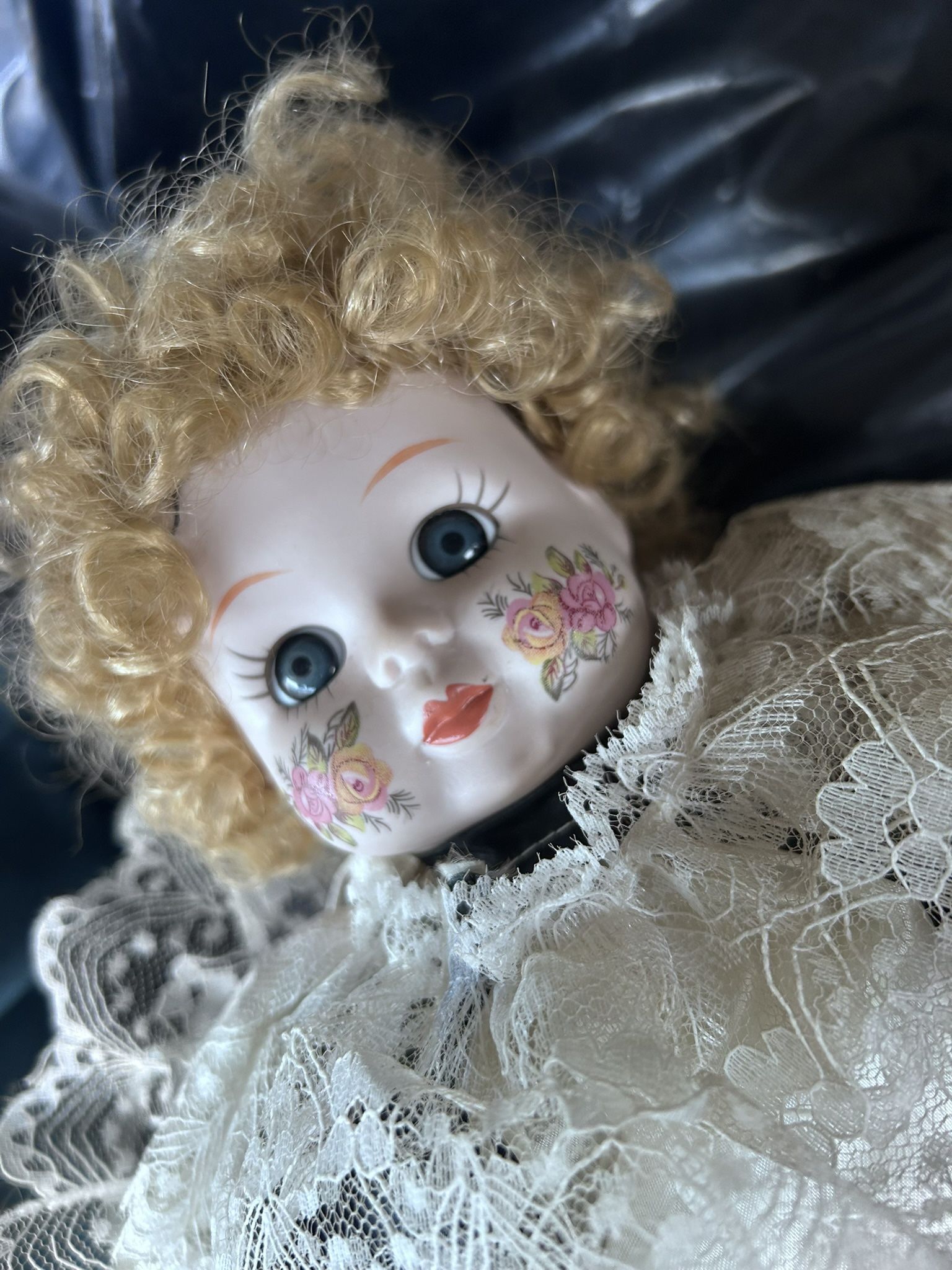 Brinns Old Wind Up Dolls That Play Song
