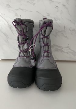 The North Face Youth Alpenglow Waterproof Boots