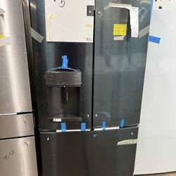 GE CON UN AÑO DE GARANTÍA DE LA FÁBRICA 