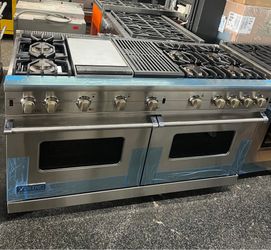Viking Professional 60” Wide All Gas Range With Grill + Griddle