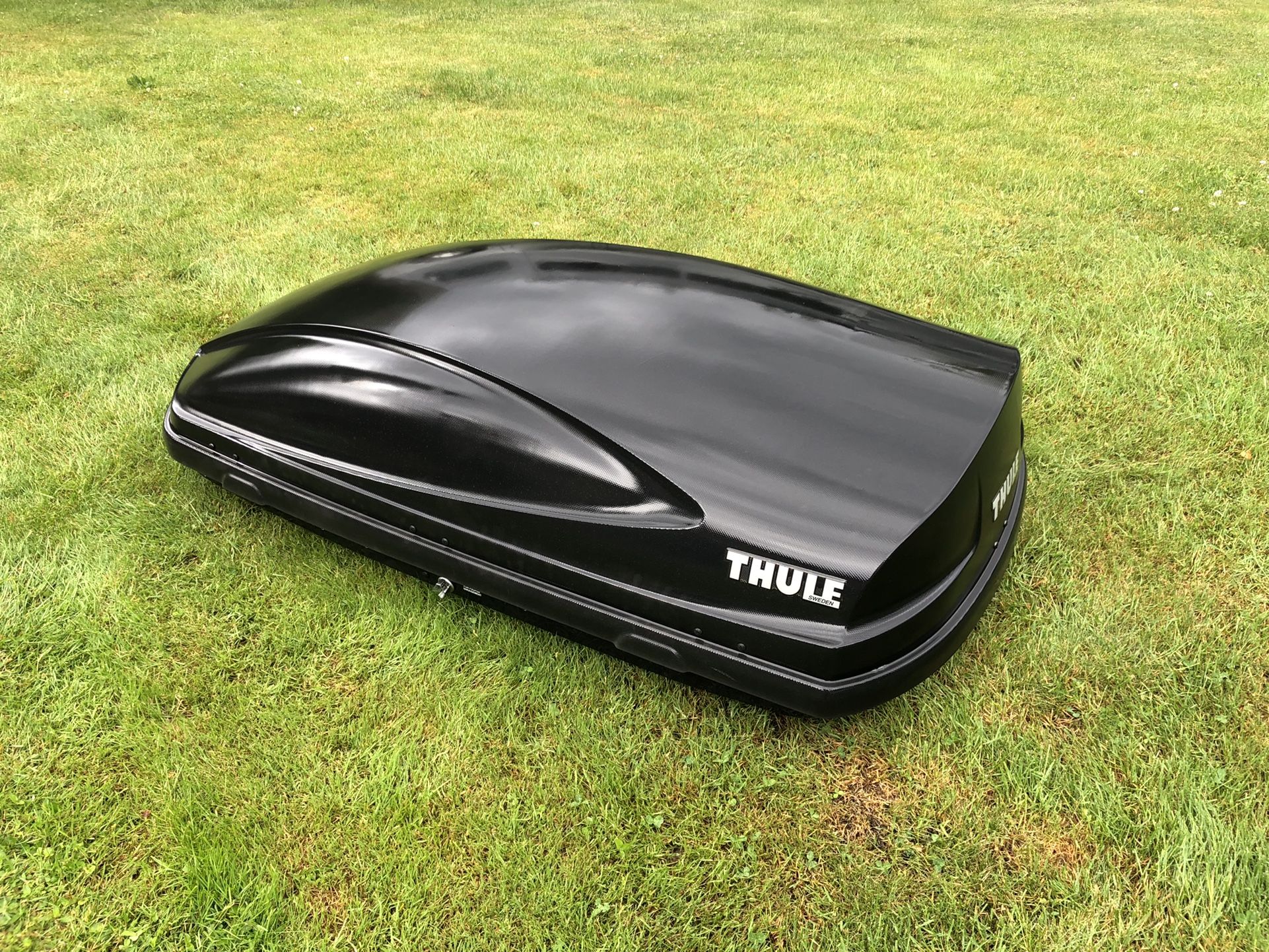 Thule Force M Roof Box Great Condition for Sale in Bothell WA
