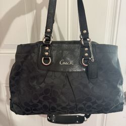 Black Coach Bag 