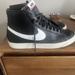 Men’s Nike Blazers