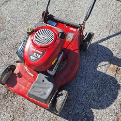 Craftsman Self-Propelled Lawnmower