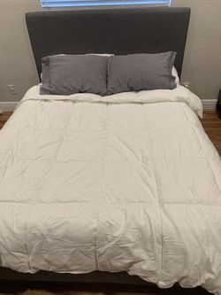 Modern Full / Queen Platform Bed frame 