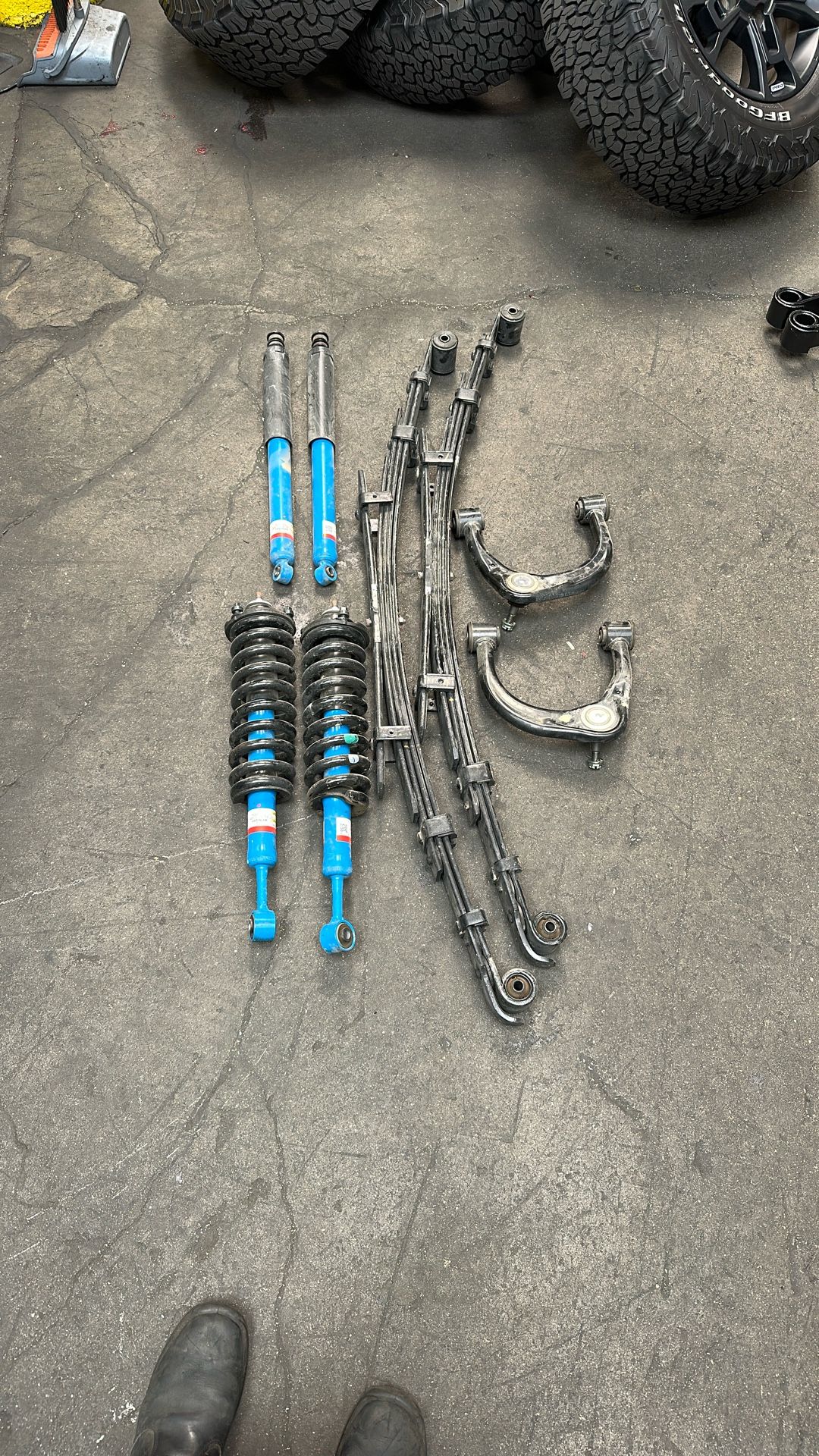 Toyota Tacoma OEM / Factory Suspension